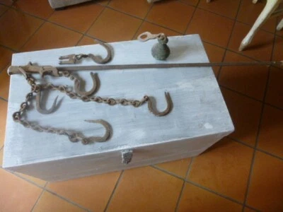 Grande Balance Romaine très ancienne - 5 crochets et peson 1 m 07 - Photo 1/4