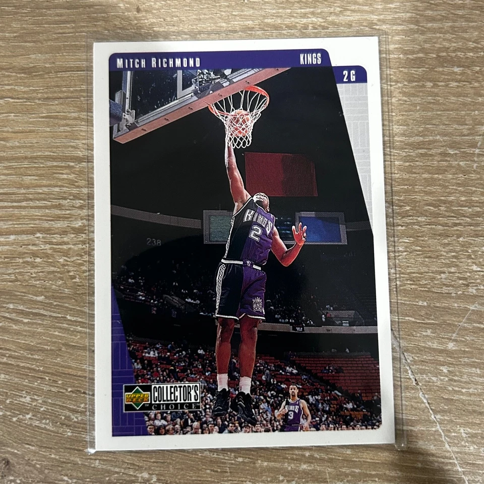 1997-98 Upper Deck Collector's Choice - #319 Mitch Richmond Sacramento Kings - Image 1 of 2