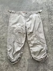 Vintage 90s Y2K Candies Khaki Low Rise Cargo Capri Pants Juniors Size 9 - Picture 1 of 13