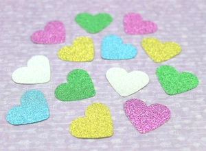 50 x TARJETA DE PAPEL BRILLANTE LOVE HEARTS COLORES SURTIDOS TARJETA HACER ÁLBUM DE RECORTES ARTESANAL - Imagen 1 de 1