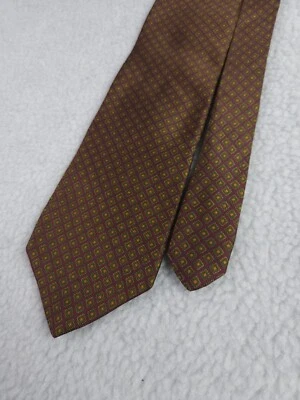 Harold Powell Men’s Tie 100% Silk Made In USA Burgundy Geometric 59"L x 3.75"W Foto 1 de 4