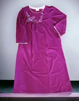 Bata larga vintage Vanity Fair ciruela terciopelo polar cremallera bolsillos ex grande Foto 1 de 4