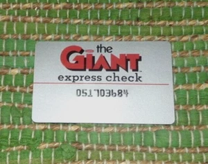 1980s Ralphs The Giant Express Check Grocery Store Membership Plastic Card - Picture 1 of 2