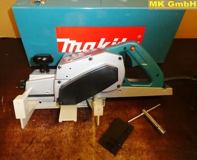 Makita 1100 Electric Planer for Woodwork, 82mm, 390mm Planer Sole, 950W, 10/2020 - Image 1 of 4