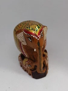 Elephant Family Hand Carved Wooden Painted Statue Home Décor Showpiece - Picture 1 of 10