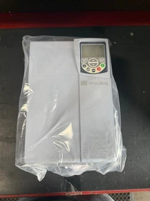 WEG CFW500D24P0T4DB20 AC Frequency Drive - Image 1 of 2