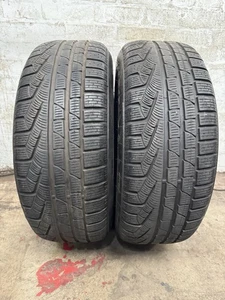 Runflat 2x225/55/R17 Pirelli Sottozero Serie2 5-5,5MM senza riparazione 2416. 140809 - Foto 1 di 2