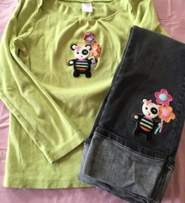 Gymboree 2 pc Panda Flare Top and Pant Set Green Shirt & Black Denim Pants  - Imagem 1 de 4