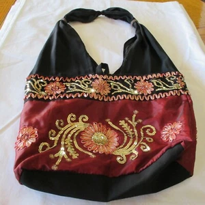 VINTAGE BLACK PURSE GOLD Silver EMBROIDERED Bag FOR Sari SKIRT Top DRESS OUTFIT - Picture 1 of 9