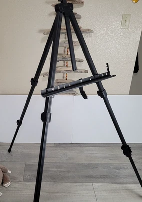 Winsor & Newton Bristol 素描画架 7006210 铝英格兰,69.7 英寸带盒 — 第 1/4 张图片