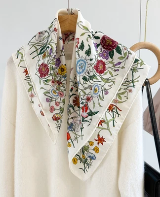 Cachecol 70% Cashmere 30% Seda 65X65cm 2 Rostos Xale Lenço Estampa Floral Novo - Imagem 1 de 4