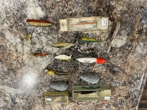 NICE Lot OF 12 Vintage Fishing Lures See Pics, Hedoon, Old Dominion, Arbo Gaster - Picture 1 of 14