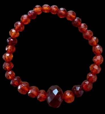 手工制作带复古珠子刻面波罗的海琥珀干邑弹力手链 P4 — 第 1/4 张图片