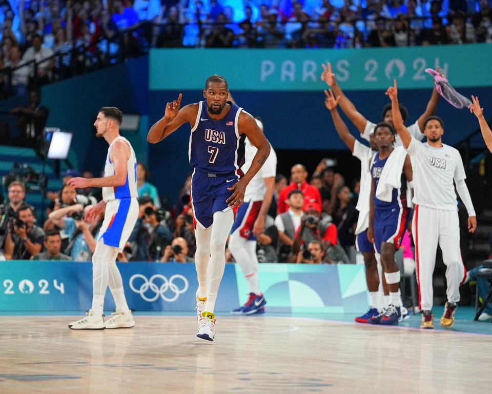 Foto 8x10 Kevin Durant 2024 Equipo Olímpico de París EE. UU. MVP NBA Oro Foto 1 de 1