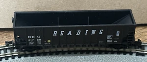 N Scale Model Power 14002, 100 Ton Hopper Reading Car # 41789, see pic - Picture 1 of 6