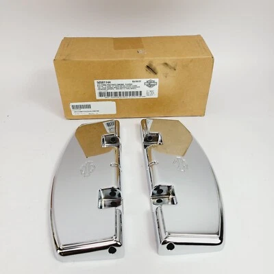 Harley-Davidson 06-17 Dyna 18-Up Softail Chrome Passenger Footboad Pans 50501144 - Image 1 of 4
