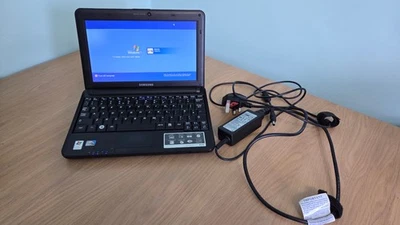 Samsung N130 Laptop Netbook Installed With Windows XP 10.1 inch Screen - Working - Image 1 of 4