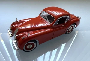 1/32 Signature - Jaguar XK120 FHC - Picture 1 of 9