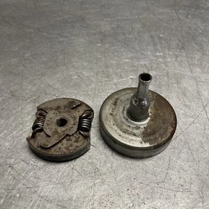 OEM GOOD USED YARD MACHINE CULTIVATOR 21A-121R700 CLUTCH ASSEMBLY 791-182369 - Picture 1 of 2