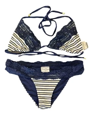 Sexy bikini de encaje Beach Bunny azul marino Foto 1 de 4