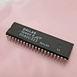 Dallas DS80C323 8 Bit Micro Controller New - Picture 1 of 1