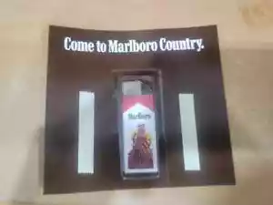 Vintage Marlboro Cigarettes Disposable Lighter Cowboy Riding A Horse N.O.S. - Picture 1 of 3