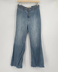 Pantalones de mezclilla Free People azul cambray pierna ancha 27 cintura trenzada dobladillo deshilachado - Imagen 1 de 6