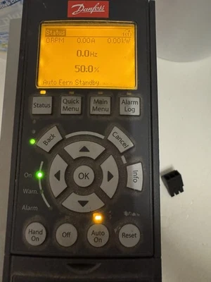 DANFOSS VLT Frequenzumrichter FC-302P2K2T5E20H1BGCXXXSXXXXA0BXCXXXXD0 - Bild 1 von 3