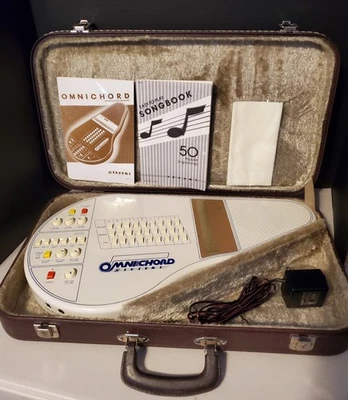 Suzuki Omnichord Model OM-27 with AC Adapter and Hard Case - Image 1 of 4