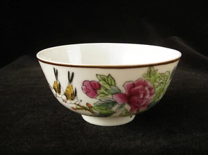  Chinese Antique Hand-Painted Peony and Orioles Bowl - c.1920  - Bild 1 von 12