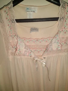 Vintage 2pc JCP Womens M Nightgown Peignoir Pink Lace Embroidered 80s Ruf #9S - Picture 1 of 13