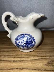 "Jarra/crema McCoy Pottery azul sauce blanco EE. UU. 5,5"" cerámica" - Imagen 1 de 7