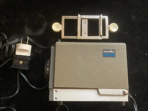 MINOLTA Mini-35 Slide Projector with Case & Auto Changer Tested & Working - Picture 1 of 5