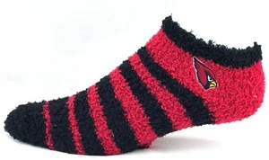 Calcetines tobilleros borrosos suaves a rayas desvanecidas negras y rojas de los Arizona Cardinals - Imagen 1 de 3