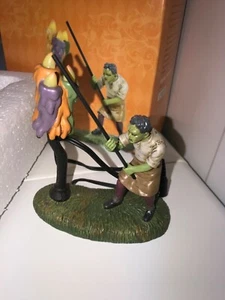 Dept 56 Halloween 2019 Lighting Wicked Waxes #6003168 Nuevo en caja - Imagen 1 de 3