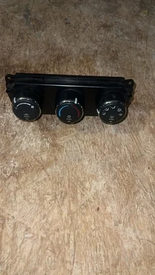 2007-2010 Dodge Avenger Chrysler Sebring Heater AC Climate Control  - Image 1 of 2