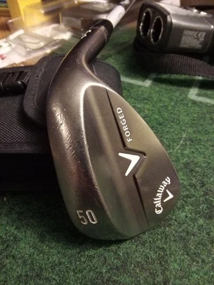 Cuña de 50 grados forjada Callaway V - 10 rebotes - acero - mano derecha Foto 1 de 4