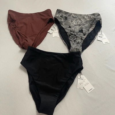 Lote de 3 Pantalones de Bikini de Natación Contorno Corporal Express Nuevos con Etiquetas Talla Mediana Nuevos Foto 1 de 4