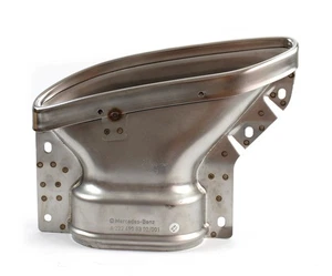 Mercedes-Benz W222 AMG Exhaust Trim Left A2224908302 - Picture 1 of 7