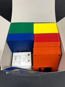Disquete 50 KHypermedia MF-2HD 3,5" Color Formateado IBM CAJA ABIERTA - Imagen 1 de 6