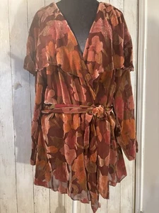 Cárdigan kimono envolvente floral de terciopelo de seda Susan Clark de colección talla M hallazgo único - Imagen 1 de 15