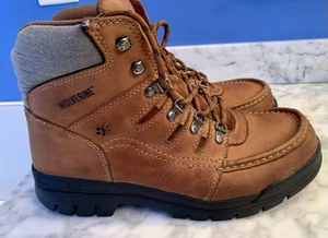 Stivali da lavoro WOLVERINE Potomac inglese moc punta acciaio pelle W04349 uomo 10 M - Foto 1 di 14