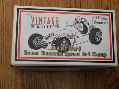 GMP 1/18 RODGER WARD  #1 KAISER ALUMINUN SPECIALDIRT CHAMP #7621 - Image 1 of 4