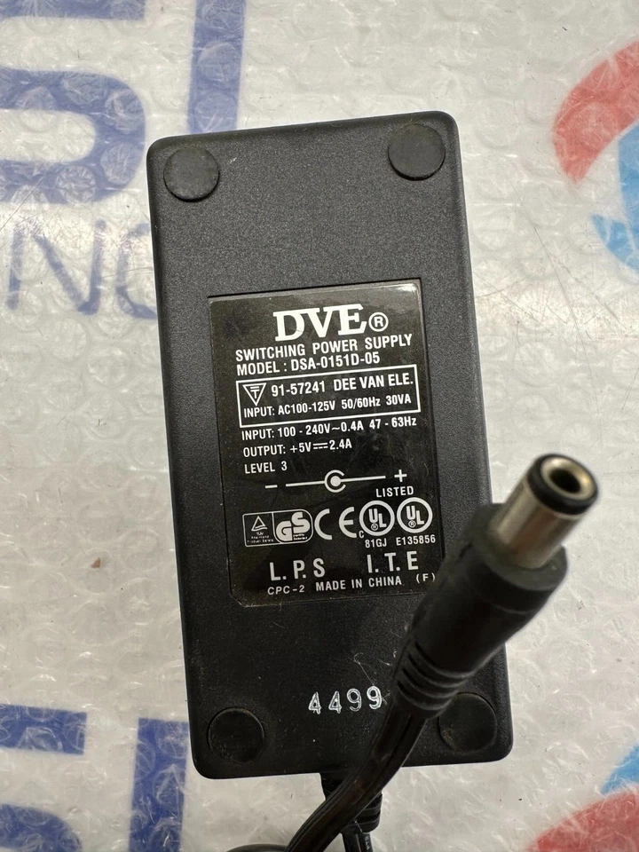 DVE DSA-0151D-05 AC Power Supply Adapter Charger Cord Output 5V DC 2.4A - Image 1 of 1