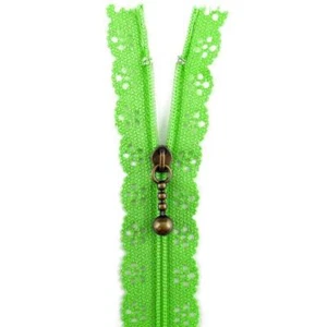 Buddly Crafts 20cm Lace Edge Zipper - Picture 1 of 21