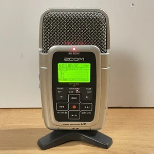 ZOOM H2 Handy Digital Recorder Portable w SD Card & Stand TESTED WORKS! - Picture 1 of 14