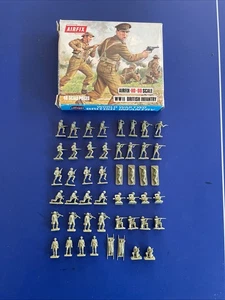 Airfix HO-OO 1/72 Boxed British Infantry WW2 Complete Set - Bild 1 von 9