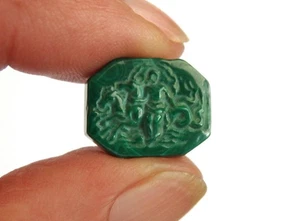 NEREID SEA NYMPH natural Malachite gemstone Cameo*octagon*16x12mm*Venetian cameo - Picture 1 of 10