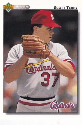 1992 Upper Deck #688 Scott Terry St Louis Cardinals + Yes 4 Free Mystery Cards - Image 1 of 2
