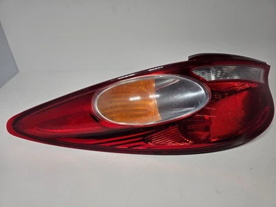 Luz trasera izquierda lado del conductor Toyota Solara 2004-2006 81560-AA060 Foto 1 de 4